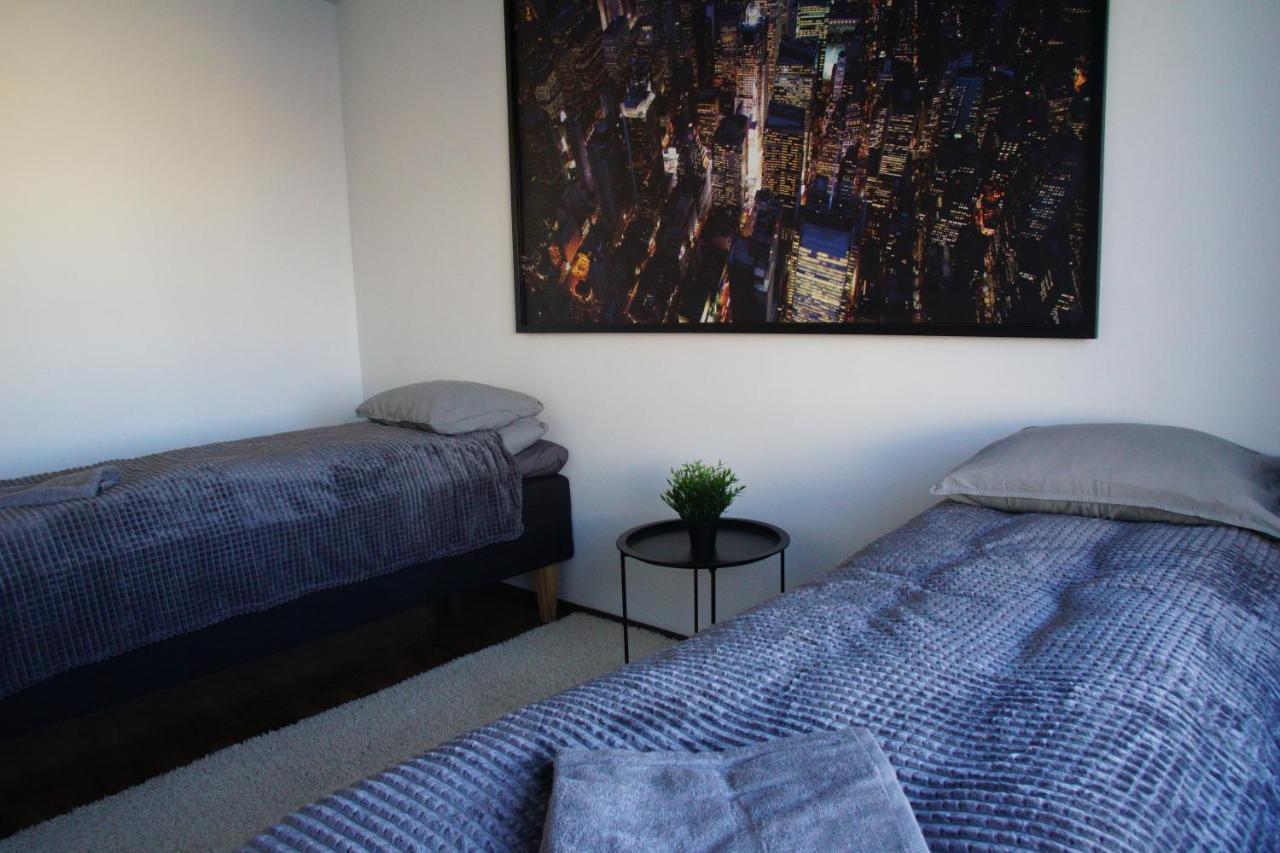 Spacious 4-Room Apartment In City Center Όουλου Εξωτερικό φωτογραφία